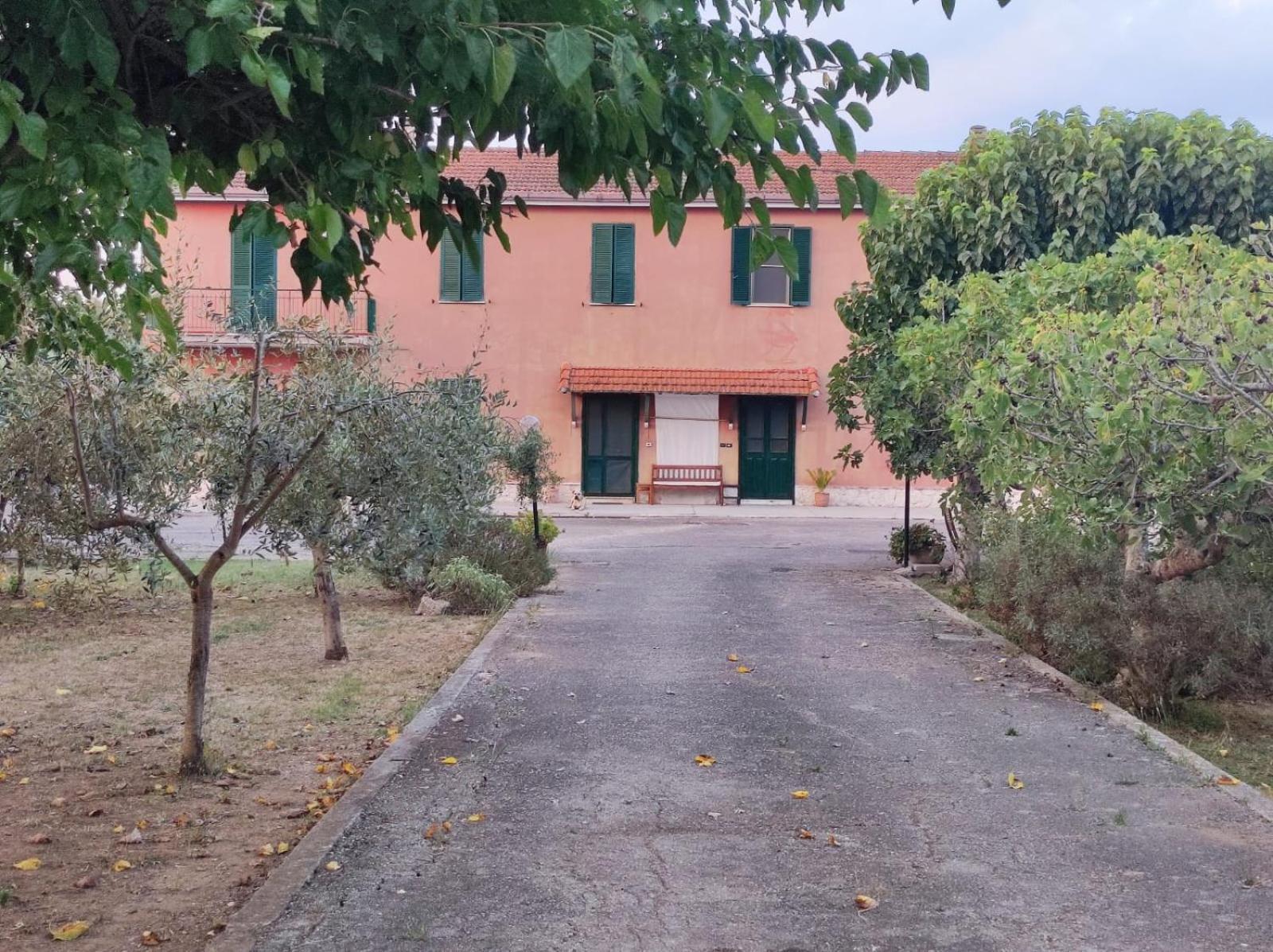 Eco House San Michele Hostel Borgo San Michele  Ngoại thất bức ảnh