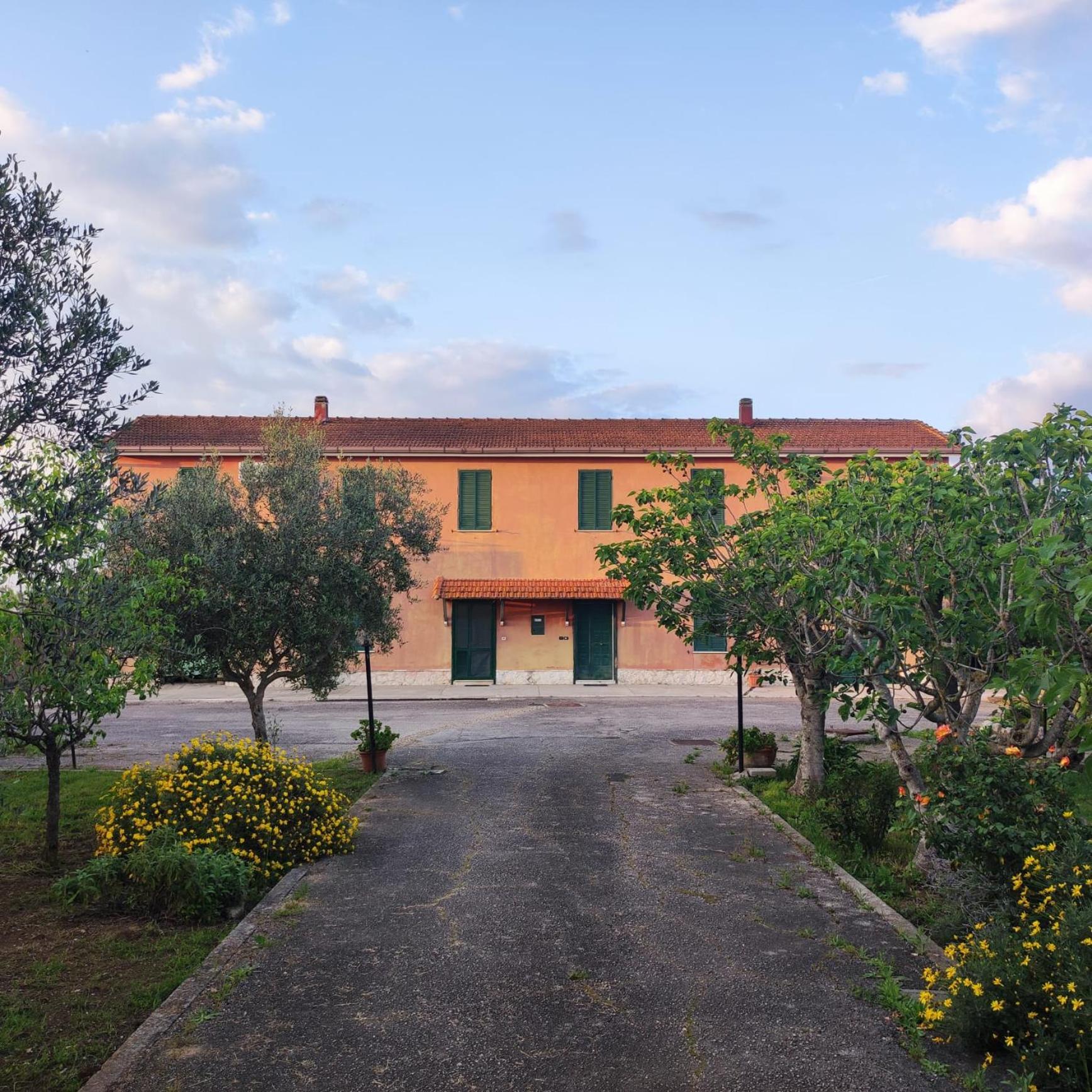 Eco House San Michele Hostel Borgo San Michele  Ngoại thất bức ảnh